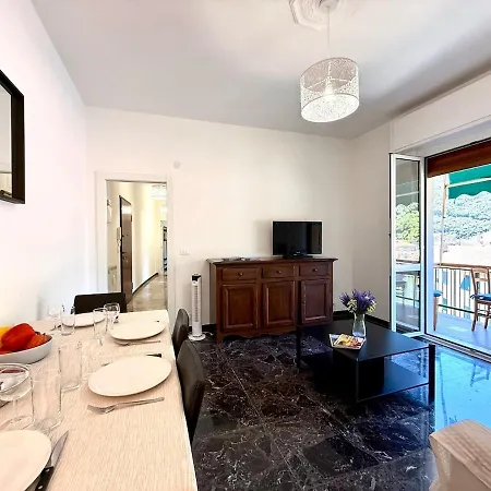 Dimora Concept - Castle View Finalborgo Finale Ligure