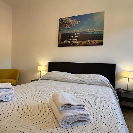Dimora Concept - Castle View Finalborgo Finale Ligure